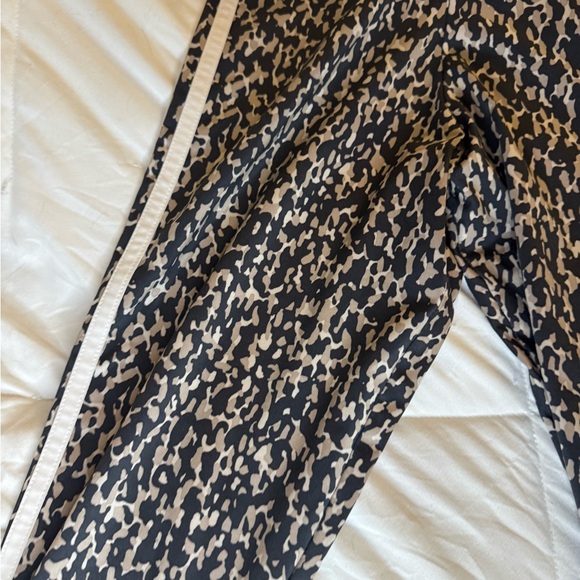 adidas Black and White Patterned Leggings - Picture 7 of 12